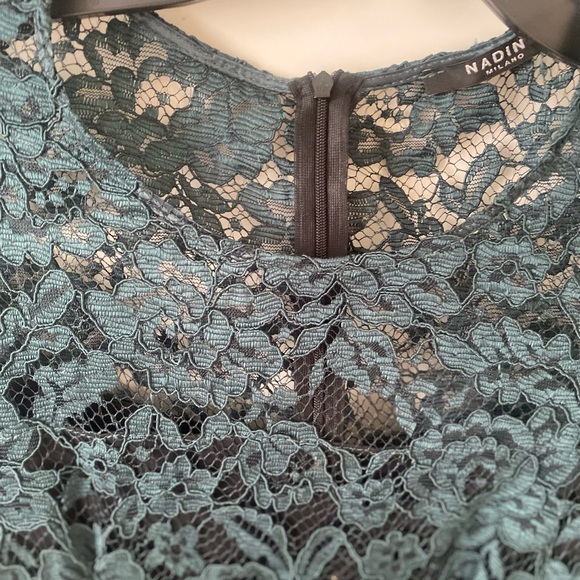 NADINE MILANO SHORT SLEEVE LACE DRESS - Picture 4 of 7